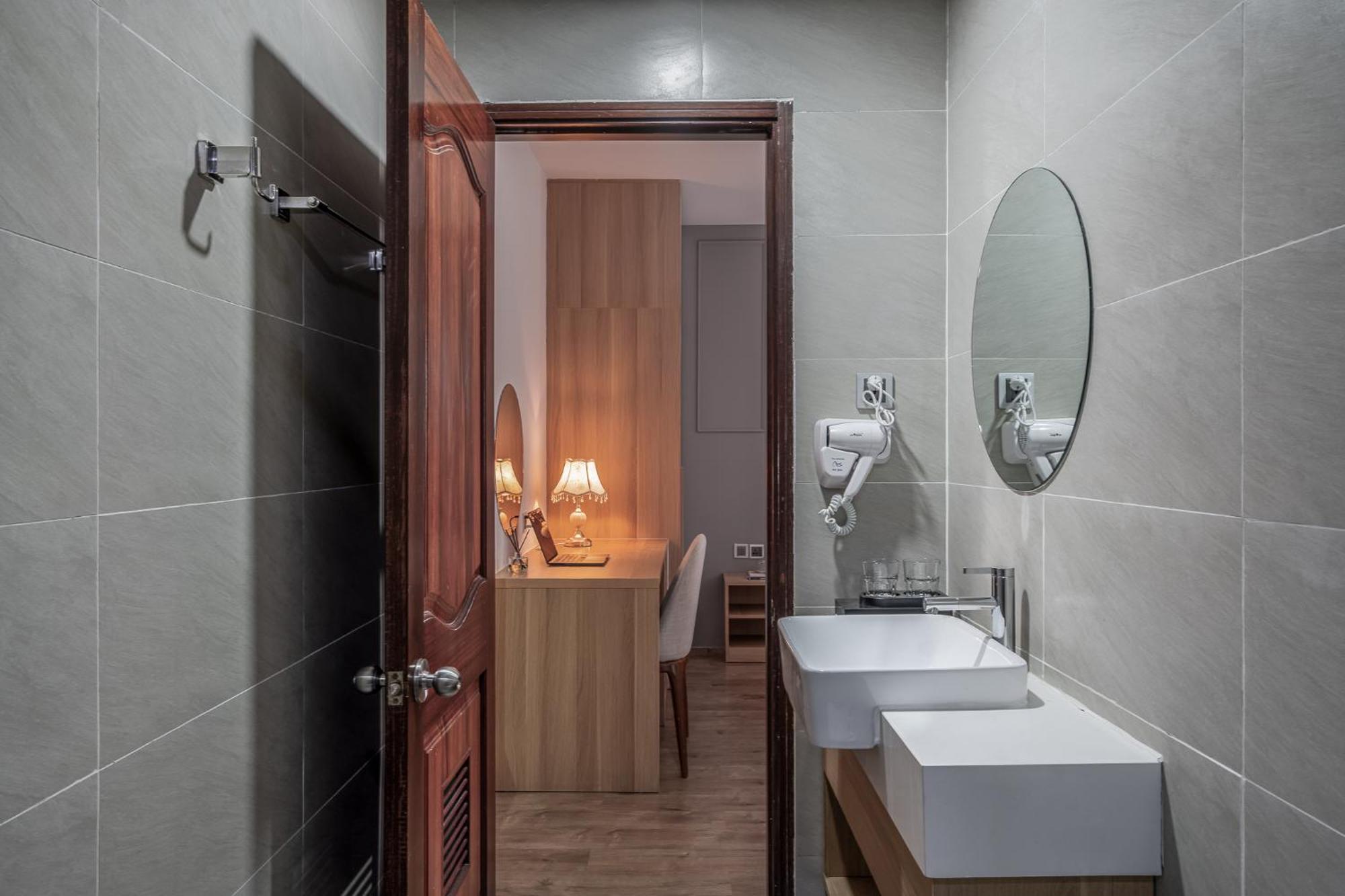 Cozrum Lux Hô Chi Minh-Ville